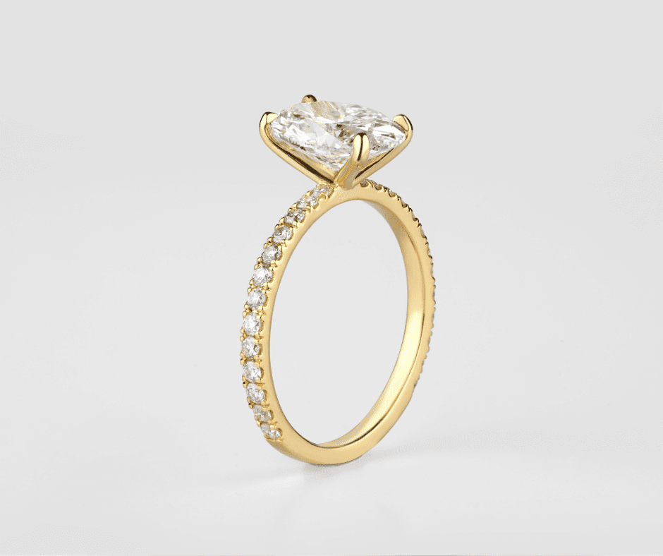 Sužadėtuvių žiedas su deimantu ant įvairių aukso spalvų